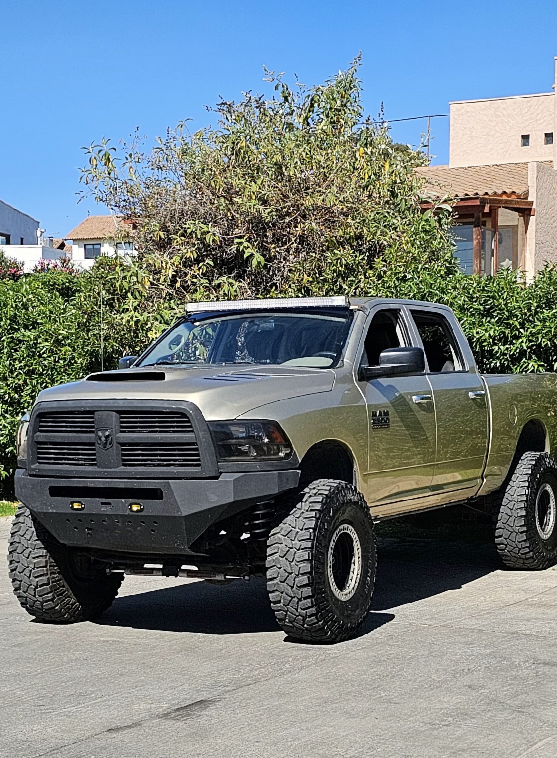 Dodge Ram 2500 SLT 2011 馃嚭馃嚫
