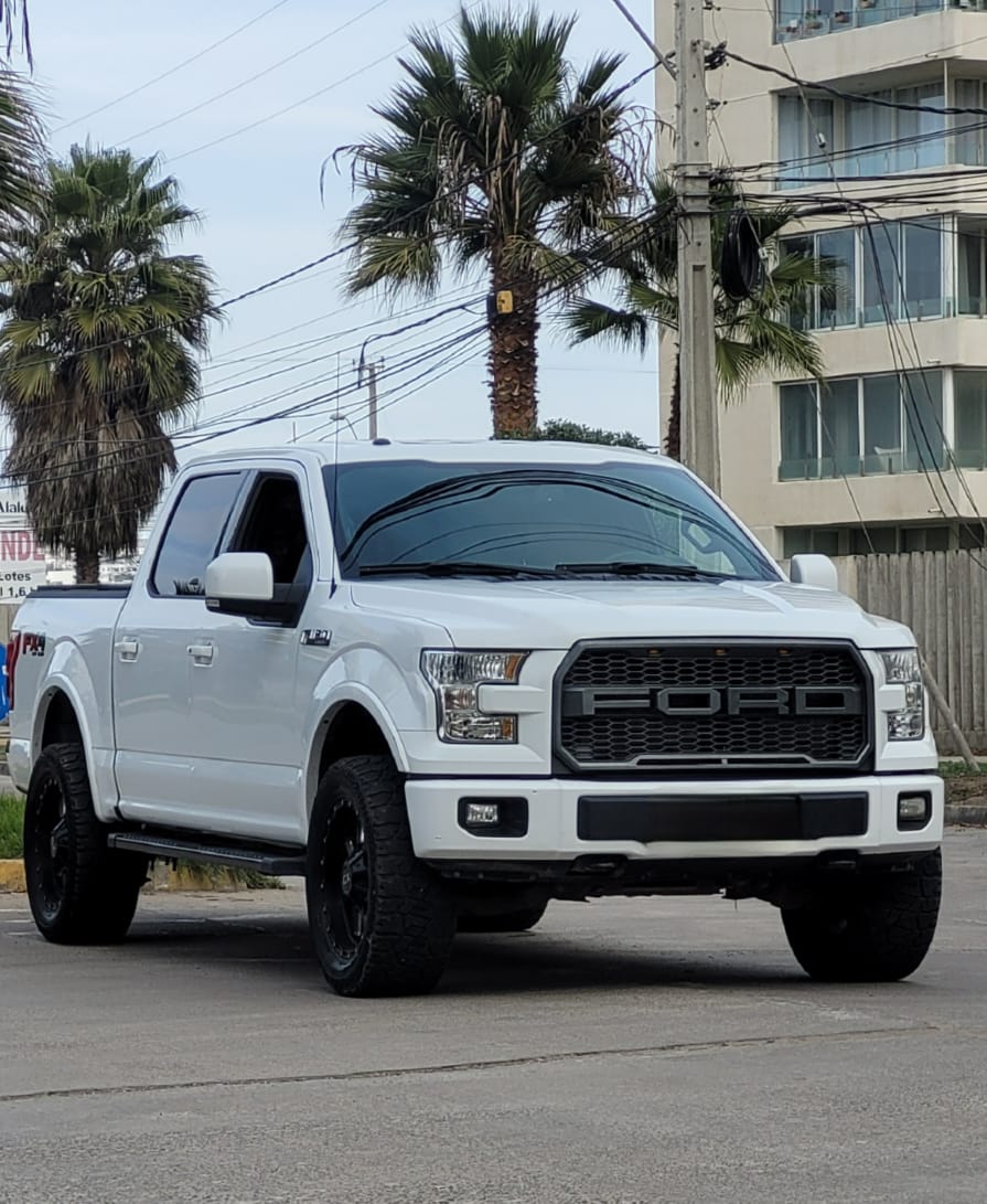 Ford F-150 Lariat V8 2017 🇺🇸