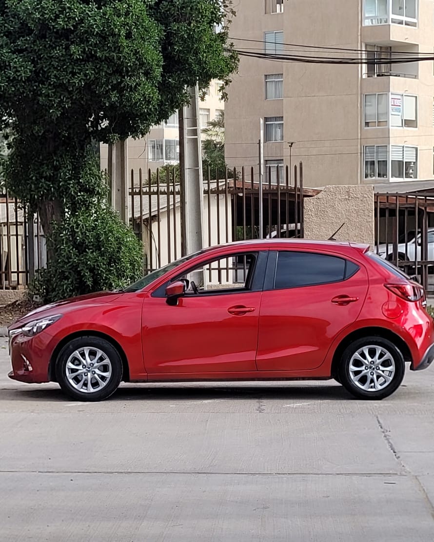 Mazda 2 AT 2019 🇯🇵