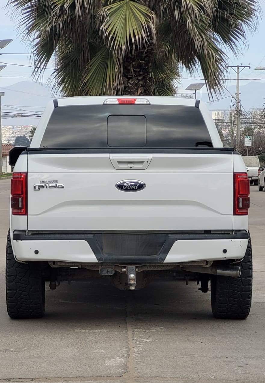 Ford F-150 Lariat V8 2017 🇺🇸