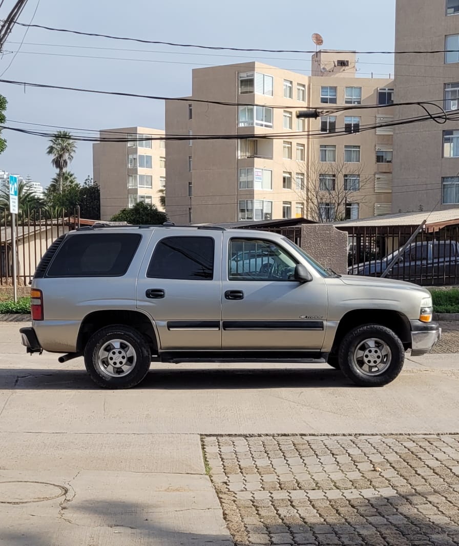 Chevrolet TAHOE V8 4x4 2002 🇺🇸