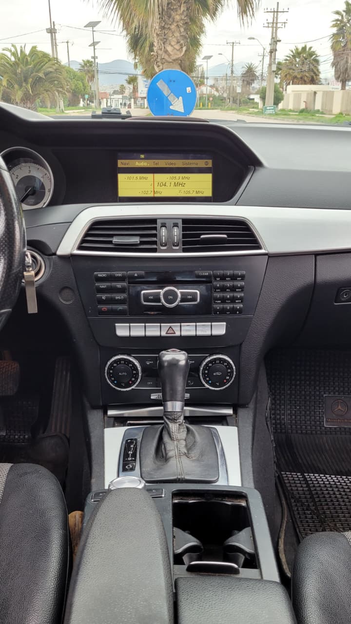 Mercedes Benz C220D 2012 🇩🇪