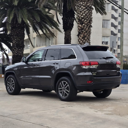 Jeep Grand Cherokee Laredo 2022 🇺🇲