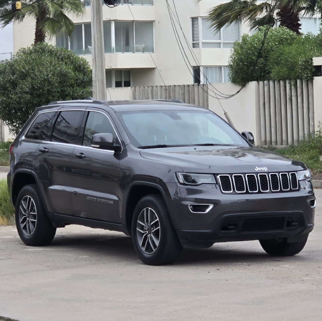 Jeep Grand Cherokee Laredo 2022 🇺🇲