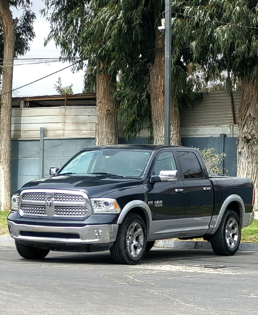 Dodge Ram 1500 Laramie 2017 🇺🇲