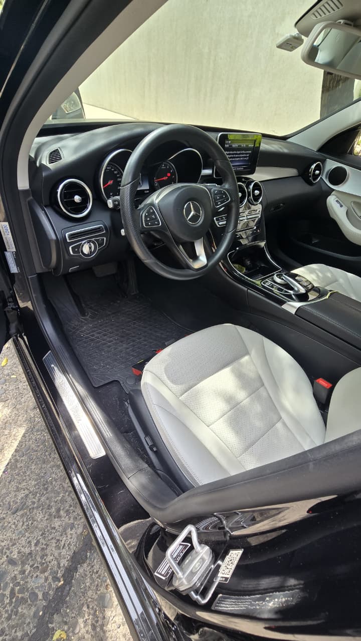 MERCEDES-BENZ C 200 Sedan 🇩🇪