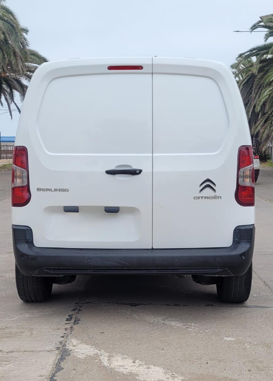 Citroën BERLINGO K9 2022🇫🇷