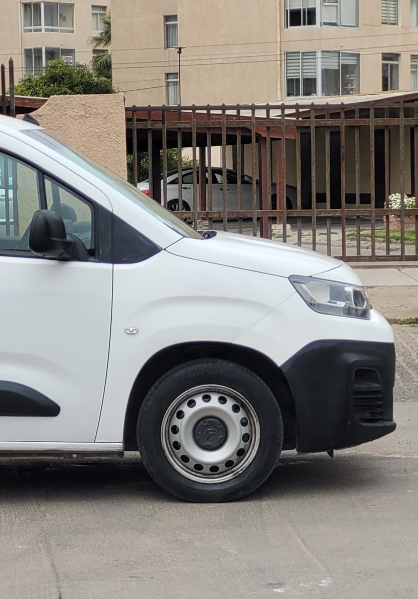 Citroën BERLINGO K9 2022🇫🇷