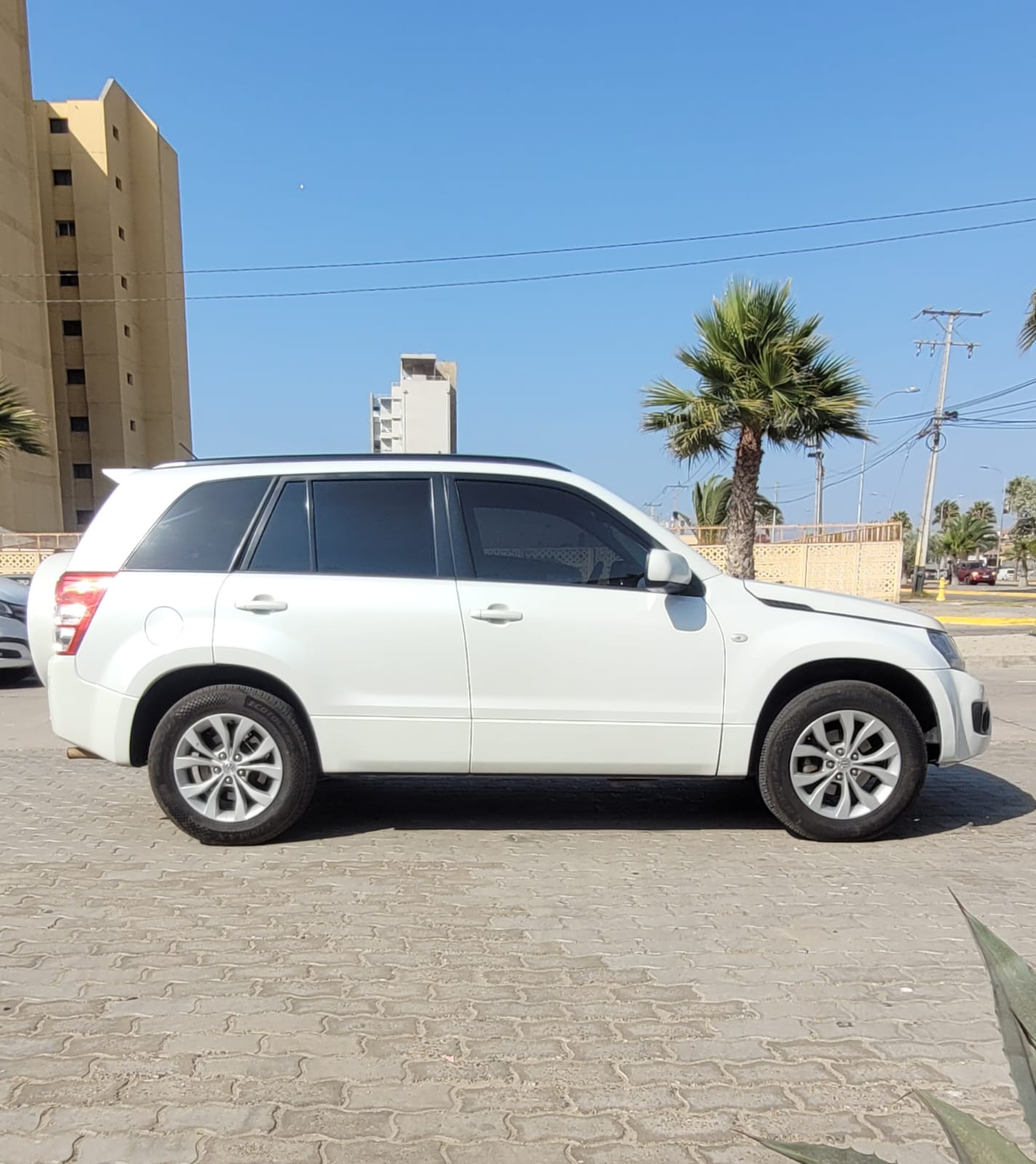 SUZUKI GRAND NOMADE GLX SPORT 2017 AT 🇯🇵