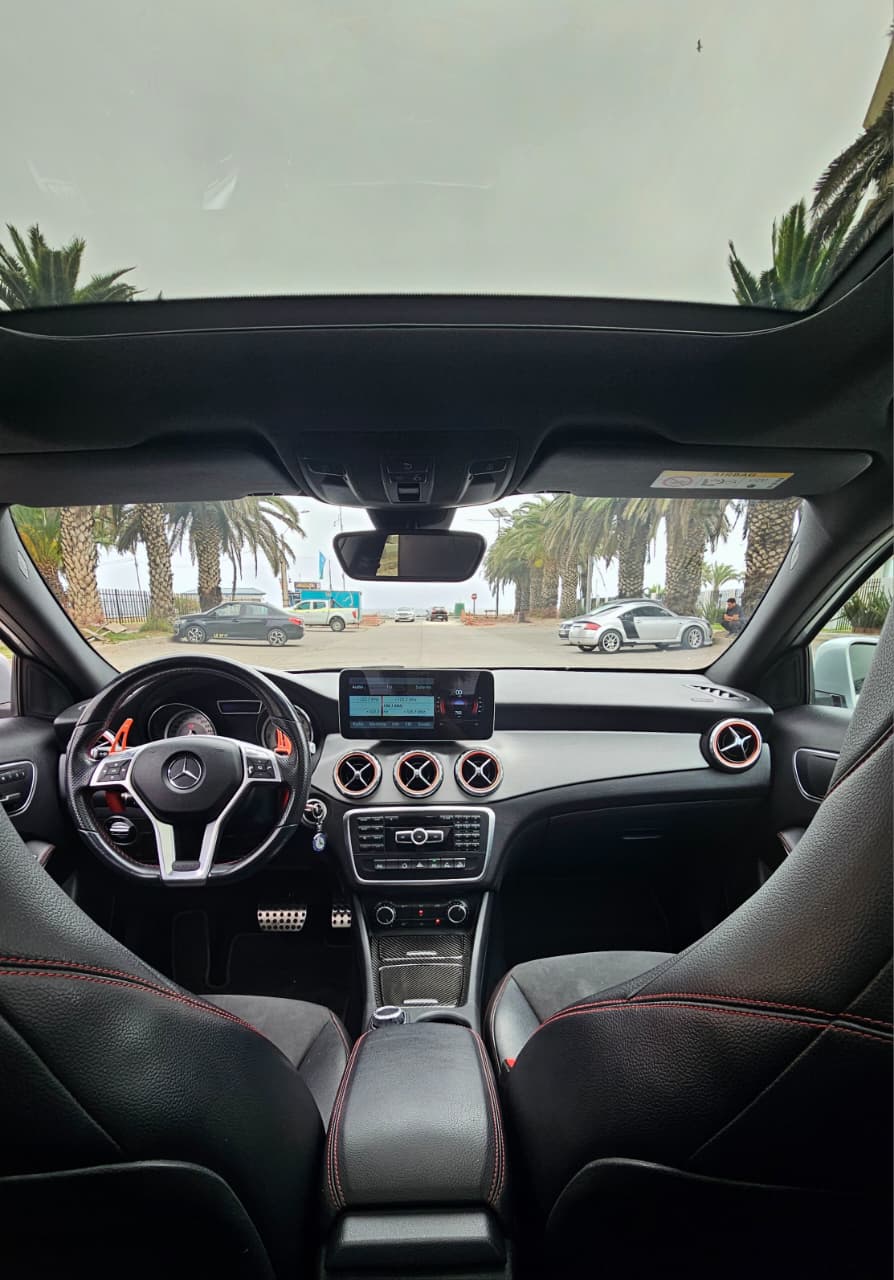 Mercedes-Benz GLA 220d 2014 🇩🇪