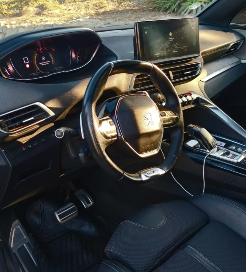 Peugeot 5008 GT BlueHDi 2023🇫🇷