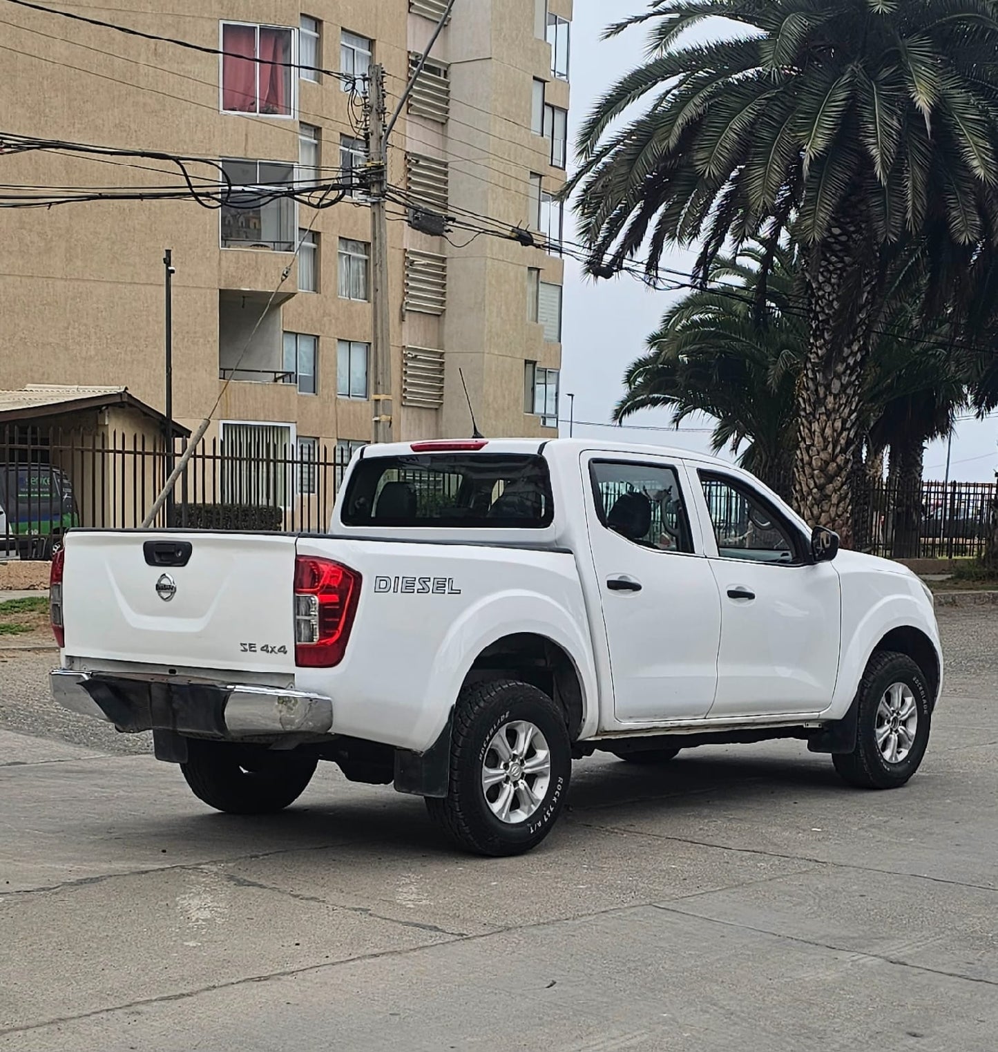 Nissan NP300 SE 4x4 MT 2020 🇯🇵