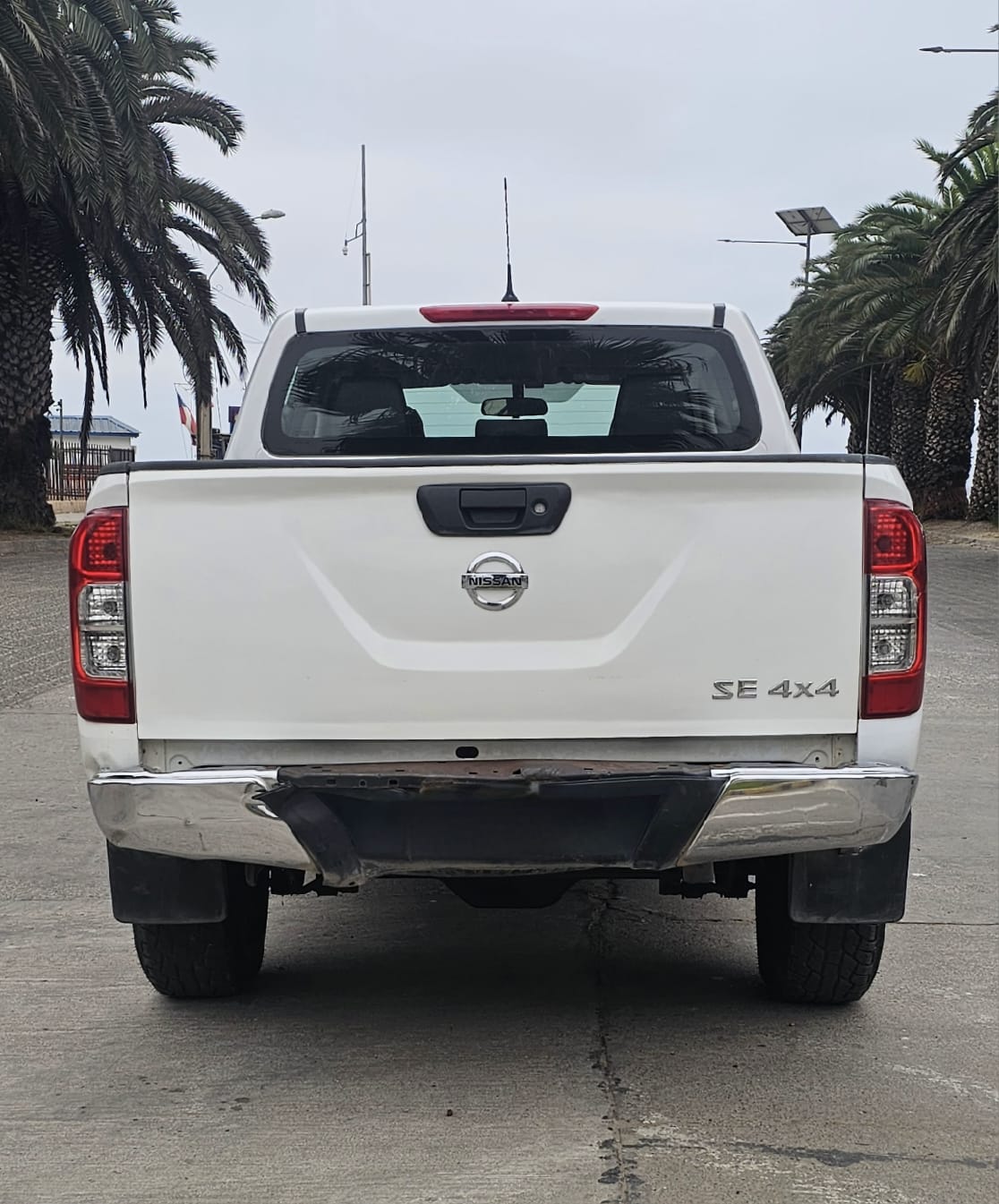 Nissan NP300 SE 4x4 MT 2020 🇯🇵
