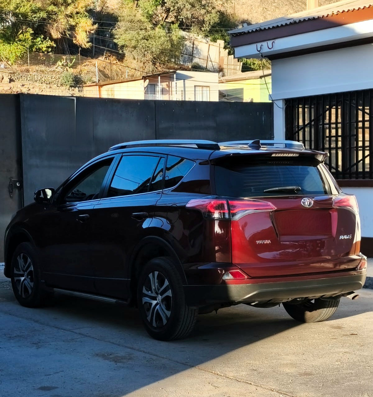 TOYOTA RAV4 2.0 MT 2017 🇯🇵