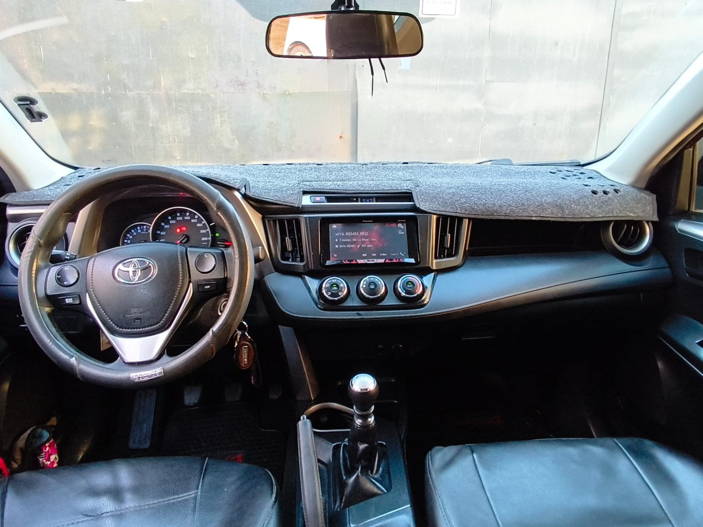 TOYOTA RAV4 2.0 MT 2017 🇯🇵