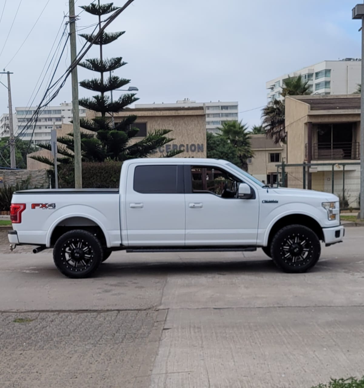 FORD F150 LARIAT SPORT V8 2017 🇺🇸