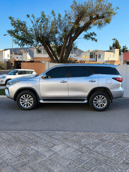 TOYOTA FORTUNER SR5 2022 4x4 AT 🇯🇵