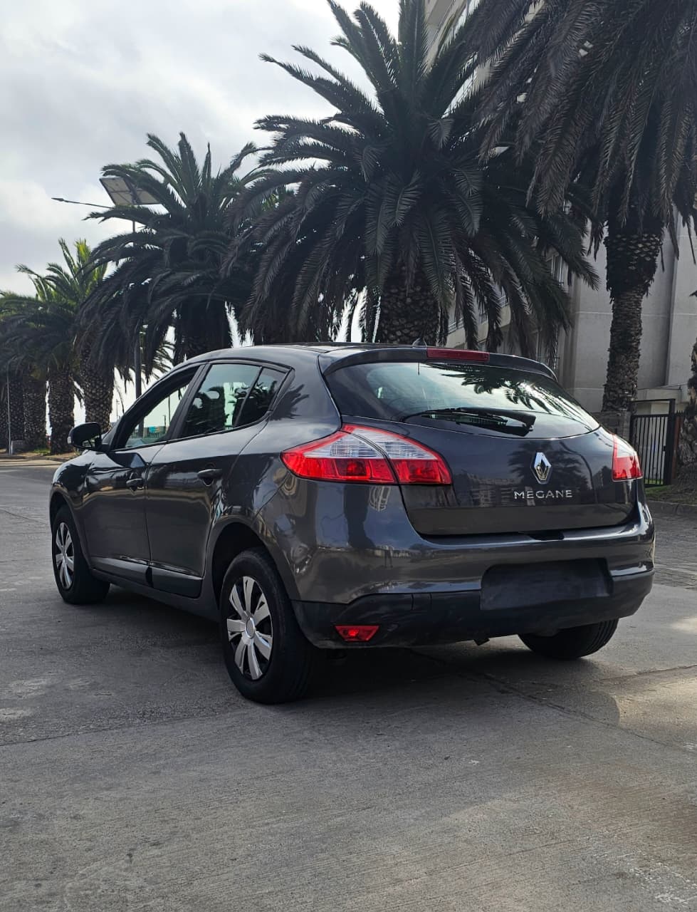 RENAULT MÉGANE III HB EXPRESSION 2.0 MT  2011 🇫🇷