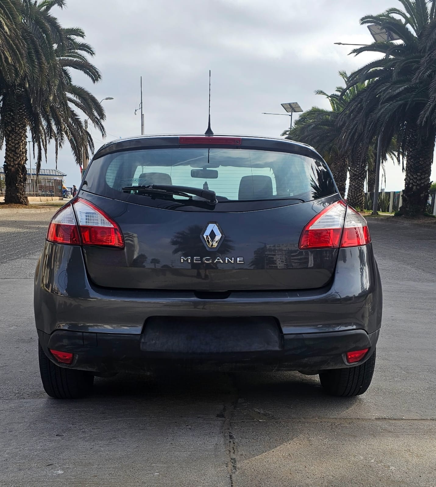 RENAULT MÉGANE III HB EXPRESSION 2.0 MT  2011 🇫🇷