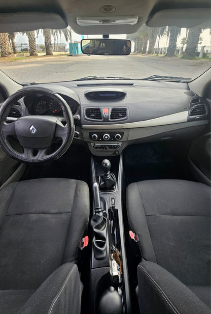 RENAULT MÉGANE III HB EXPRESSION 2.0 MT  2011 🇫🇷