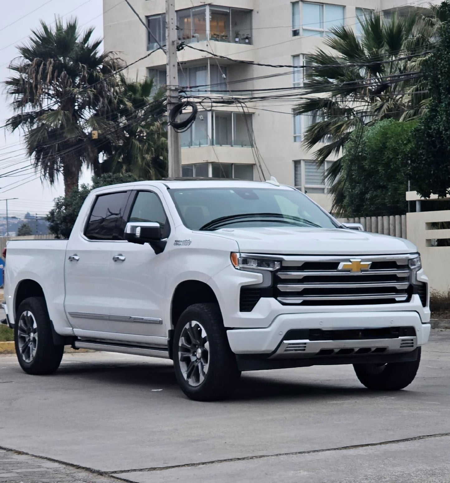 CHEVROLET SILVERADO HIGHCOUNTRY 4x4 2023 🇺🇸