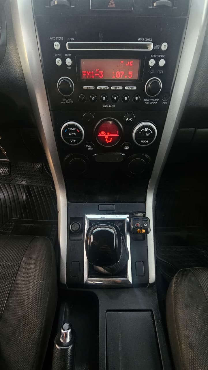 SUZUKI GRAND VITARA GLX 1.6 MT 4x4 2010 🇯🇵