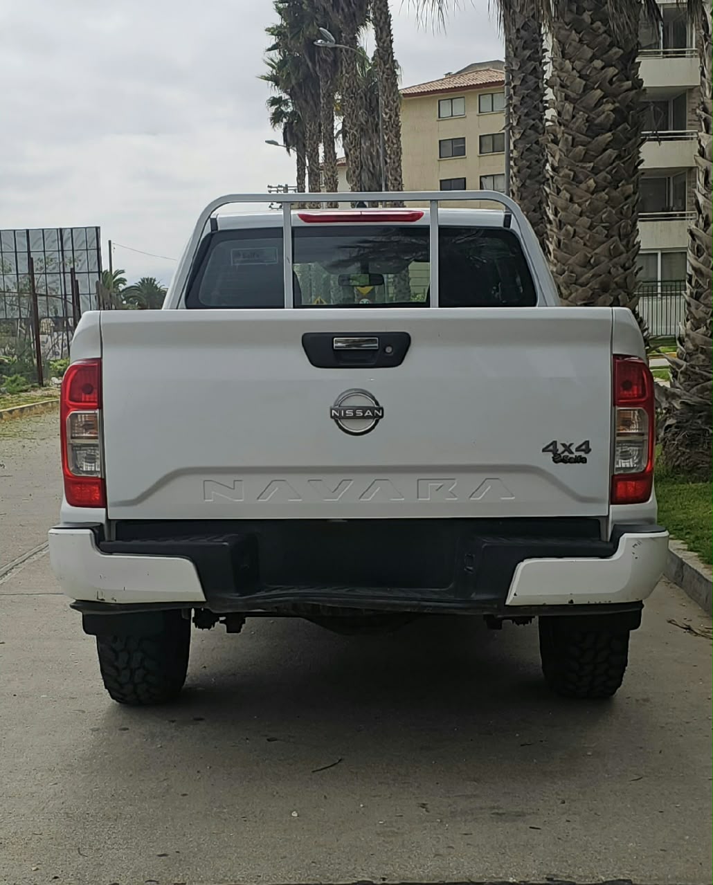 NISSAN NAVARA SE MT 4X4 2024 🇯🇵