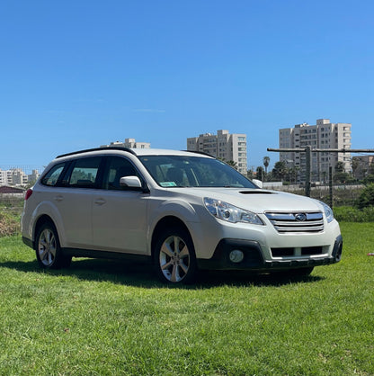 SUBARU OUTBACK XS AWD DIÉSEL 2015🇯🇵