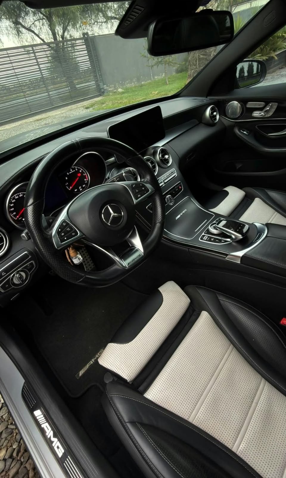 MERCEDES-BENZ C63 S SEDAN 4.0 V8 BITURBO AUT 2017🇩🇪