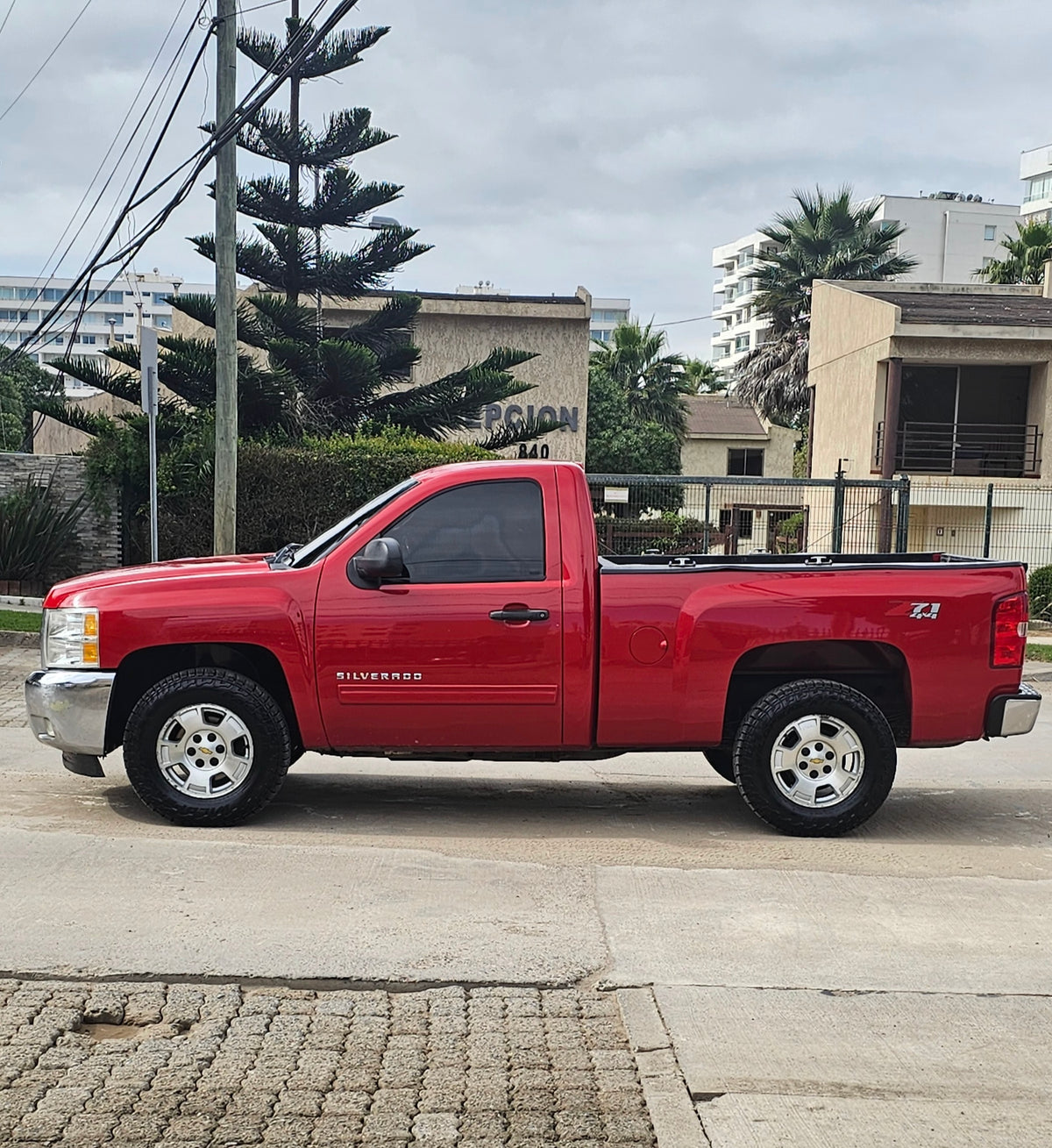 CHEVROLET SILVERADO LT CABINA SIMPLE 5.3 V8 AT 2013 🇺🇸
