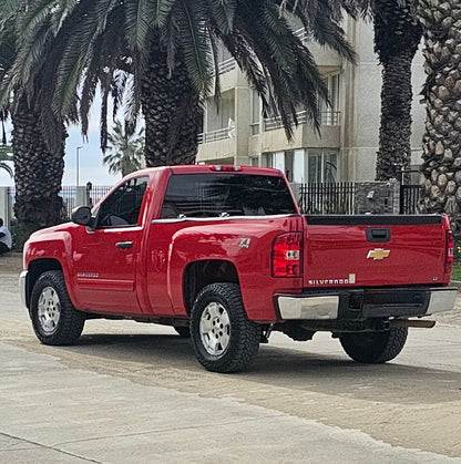 CHEVROLET SILVERADO LT CABINA SIMPLE 5.3 V8 AT 2013 🇺🇸
