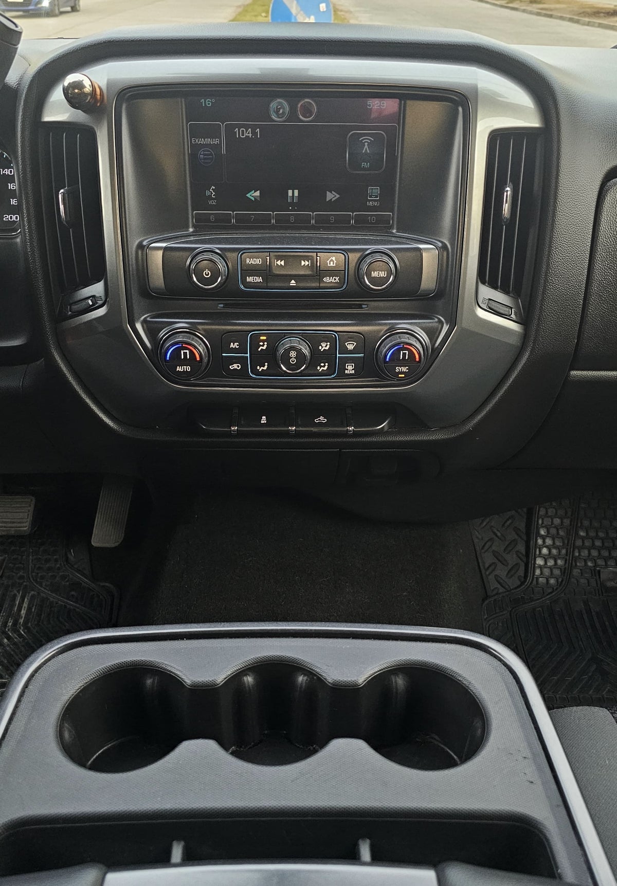 CHEVROLET SILVERADO LT 5.3 V8 AT 4x4 2014 🇺🇸