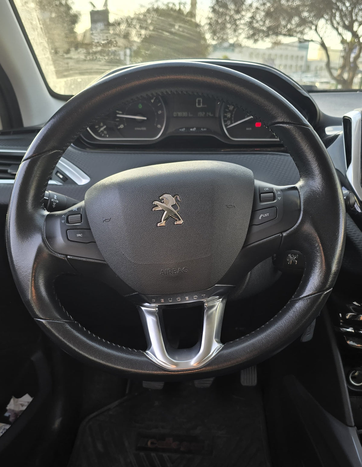 PEUGEOT 2008 ACTIVE HDi 1.6 2019 🇫🇷